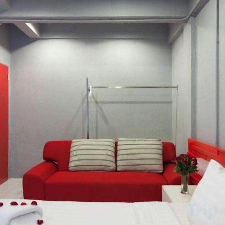 Oyo 292 The Oddy Hip Hotel Patong Dış mekan fotoğraf
